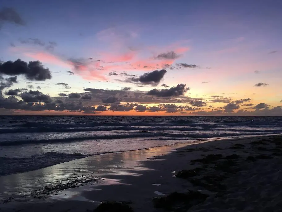 Spacious House Walking Distance From The Ocean Savaneta 0*,